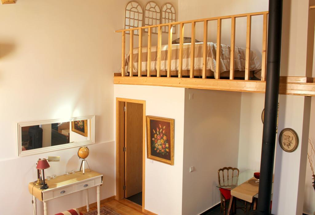 Bairro Alto House, By Timecooler Apartment Lisbon Room photo
