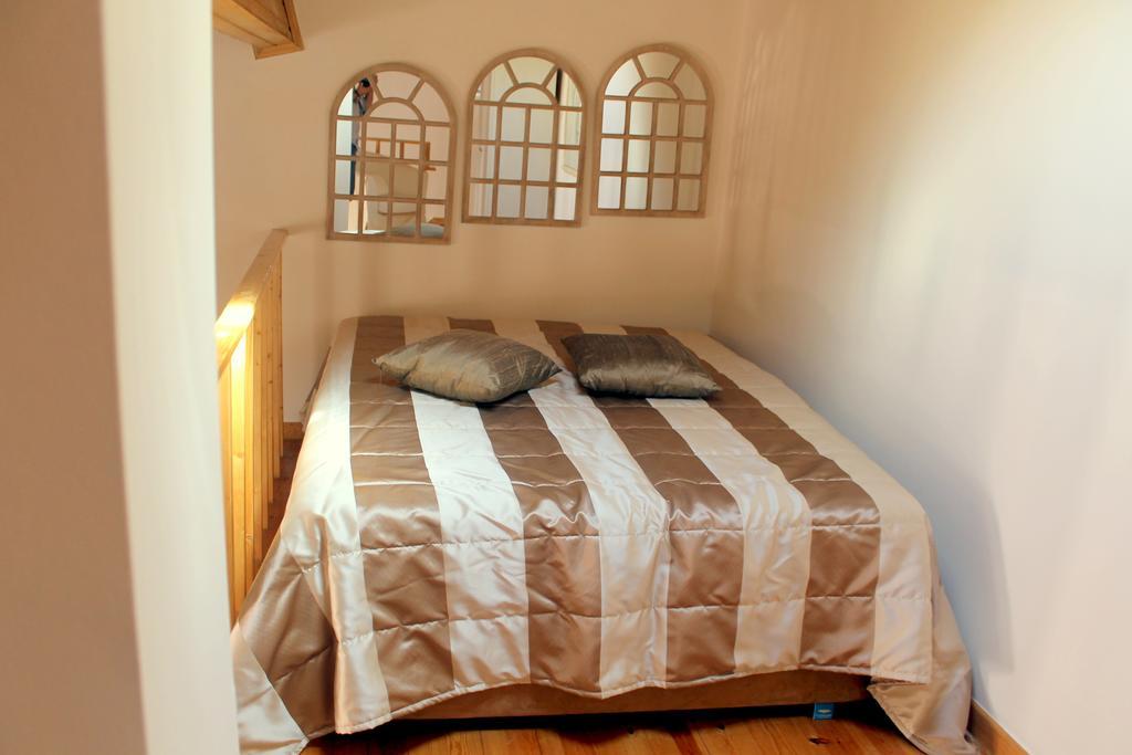 Bairro Alto House, By Timecooler Apartment Lisbon Room photo